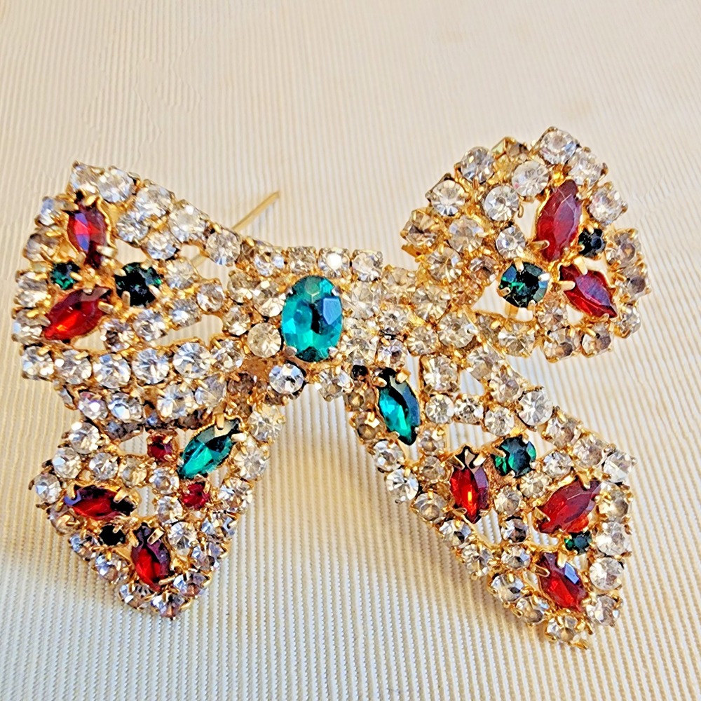 Holiday Christmas Bow Brooch / Pin with Multicolor Rhinestones